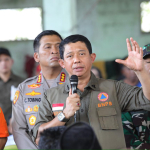 Kepala BNPB Letjen TNI. Suharyanto Bertemu Dengan Korban Terdampak