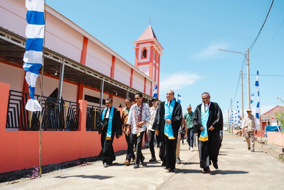 Peresmian Kompleks Gereja GPM Kawasi oleh Wabup Halsel, Perkuat Harmoni Kehidupan Berjemaat