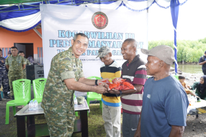 Kogabawilhan III Berbagi Kasih Di Maluku Utara
