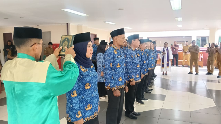Jelang Setahun Pemerintahan Piet-Kasman, 20 Pejabat Tukar Posisi